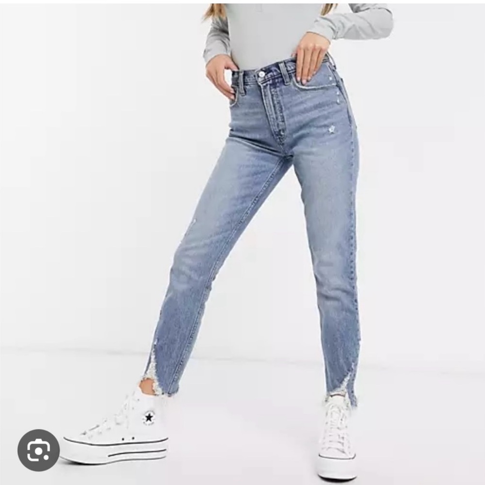 Abercrombie & Fitch The Skinny High Rise Jeans - Short